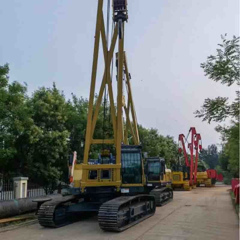 Loại núi thủy lực được theo dõi trên lớp đường ống 90T